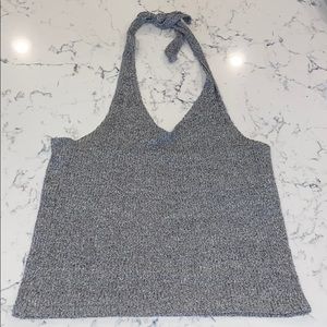 CROP HALTER TANK TOP